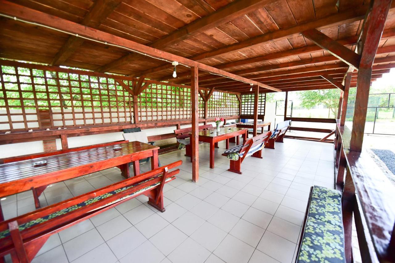 Vila Maya Vama Veche Exterior foto